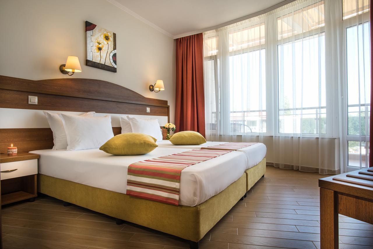 Hotel Miramar Szozopol Kültér fotó